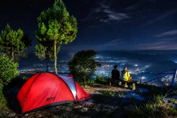 pemandangan gunung putri lembang malam hari